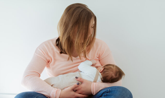 أهم المشاكل الشائعة في الرضاعة الطبيعية للأم والطفل